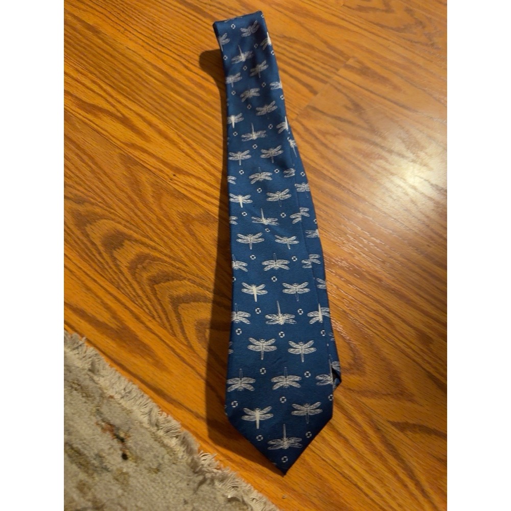 Lands' End Outfitters 100% Silk Dragonfly Necktie Blue Gray Novelty Tie